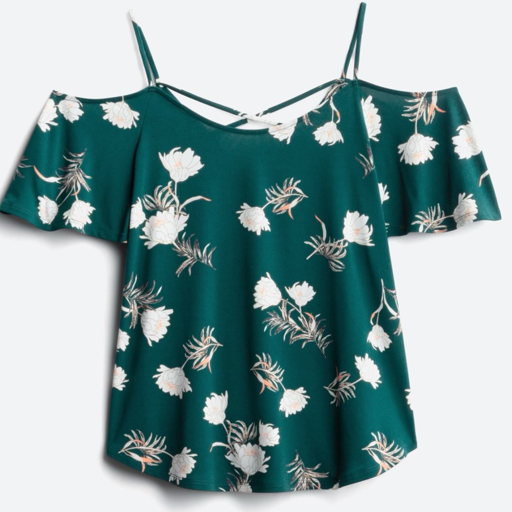 Valette Back Detail cold shoulder knit top. Gently used size is XL